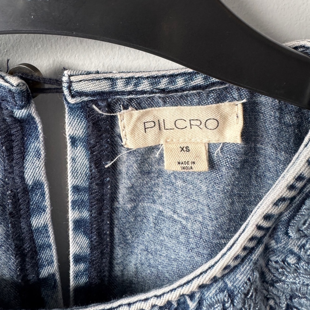 Pilcro Blue Embroidered Puff-Sleeve Denim Crop Top - Picture 7 of 16